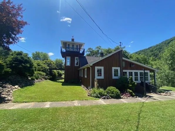 163 Main St, Kennerdell, PA 16374