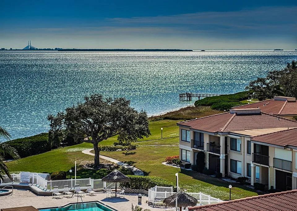 6104 Palma Del Mar Blvd S #304