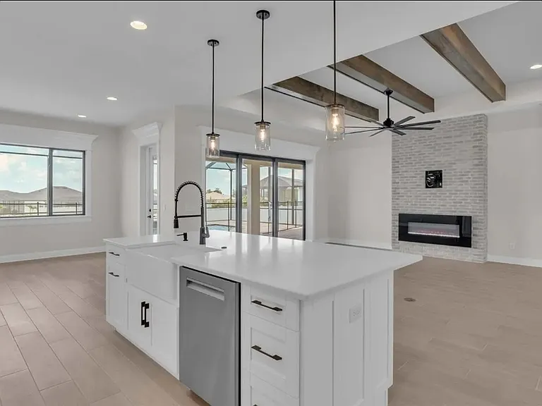 6980 Bentridge Dr — Photo 13