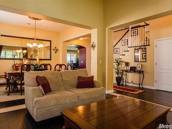 2nd image of 10932 Saint Moritz Cir