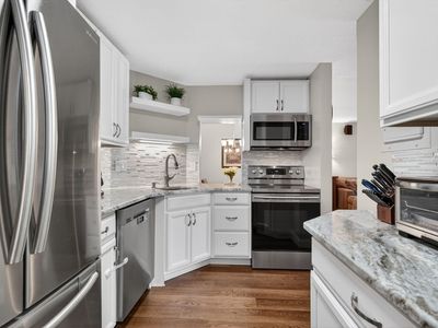 100 High St APT 208, Medford, MA, 02155