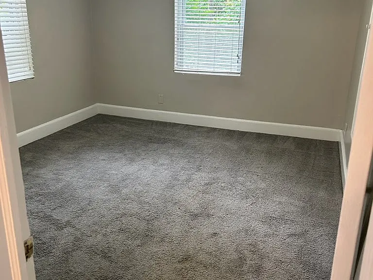 1300 Brennen Rd #1 — Photo 4