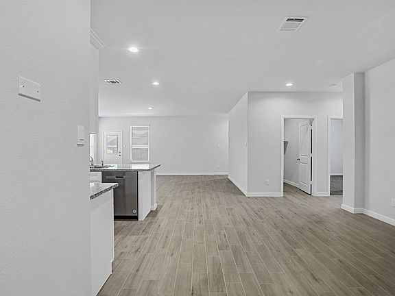 3rd image of 8525 Little Acorn Dr