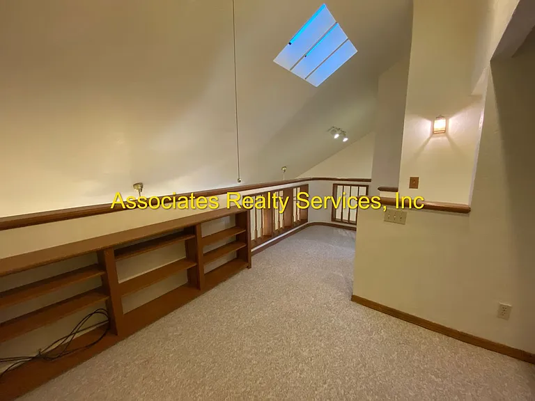 5416 NW 9th Ln — Photo 13