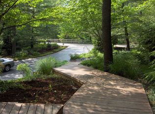 2292 Ridgley Woods Dr, Chesterfield, MO 63005