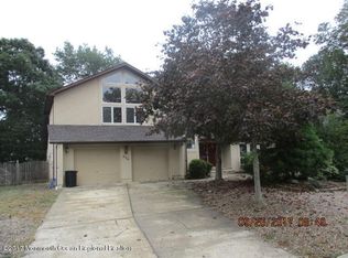 409 Brandywine Ave, Forked River, NJ 08731