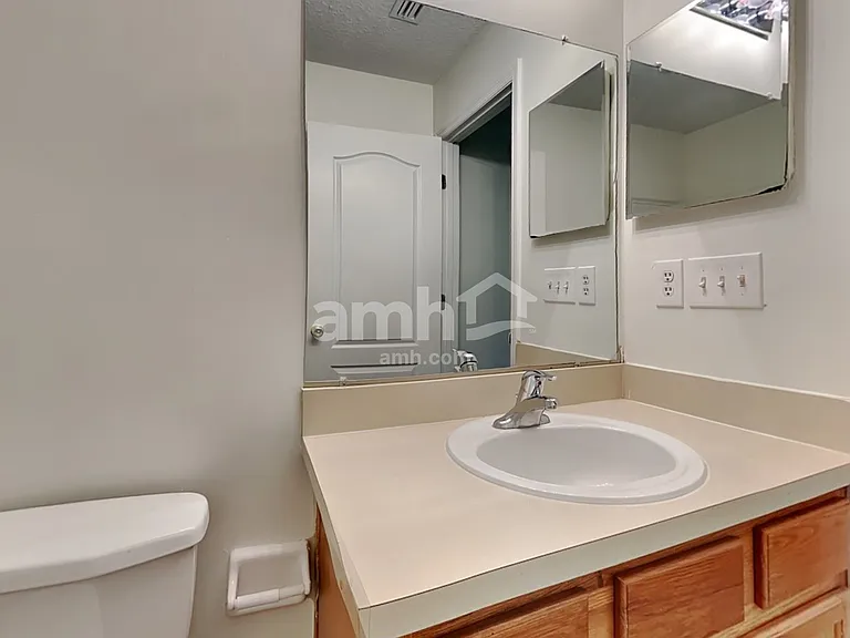 2510 Victoria Point Dr — Photo 18