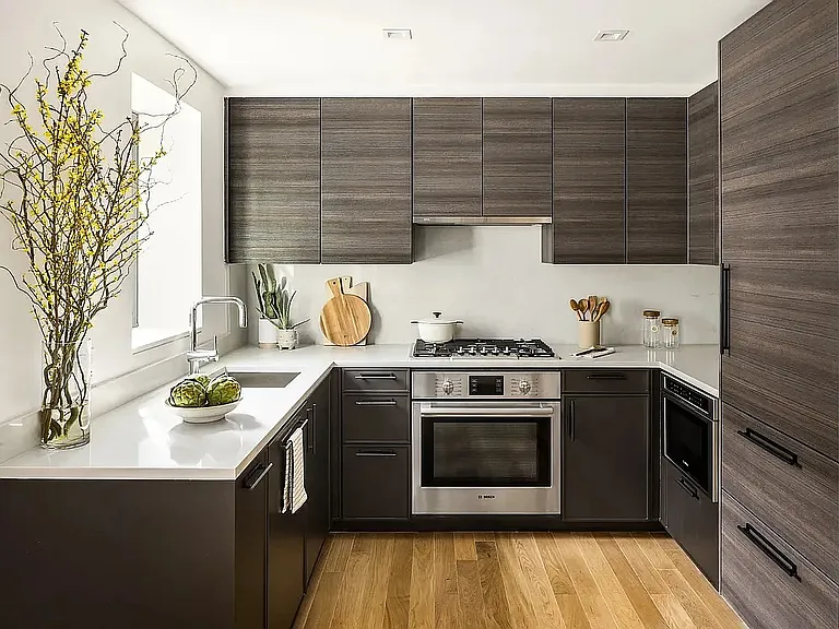 245 E 78th St #2A — Photo 3