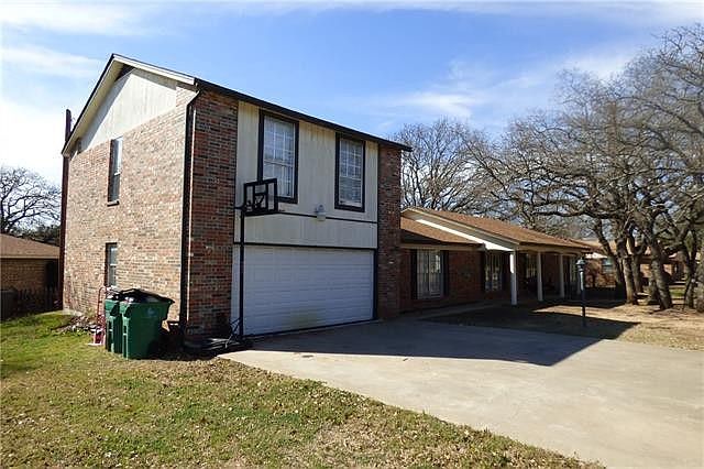 1st image of 505 Crestwood Dr