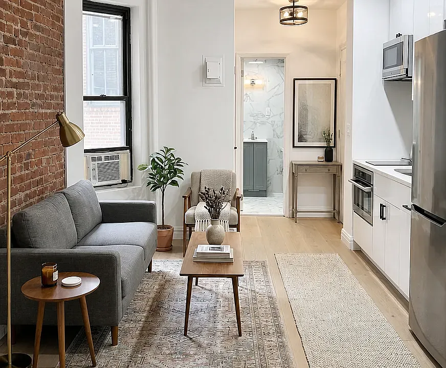 223 Sullivan St #4C