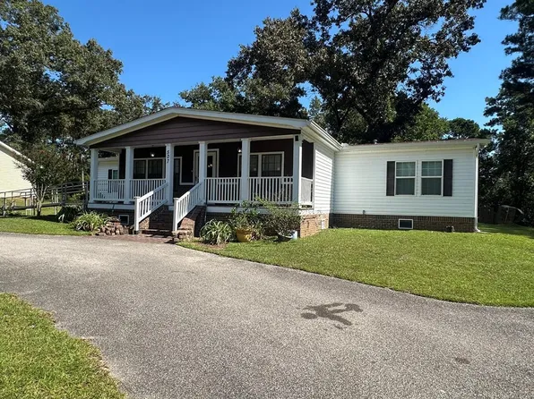 507 Tom Stockman Rd, Moselle, MS 39459