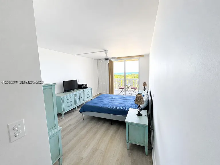 8233 Harding Ave #703 — Photo 7