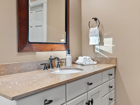 44th image of 415 Summer Breeze Dr