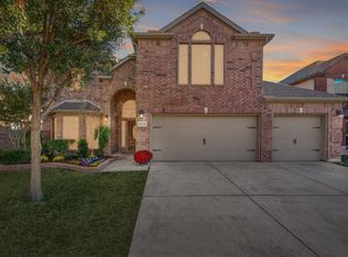3724 Applesprings Dr, Fort Worth, TX 76244