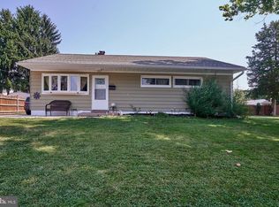 2110 Wentworth Dr, Camp Hill, PA 17011