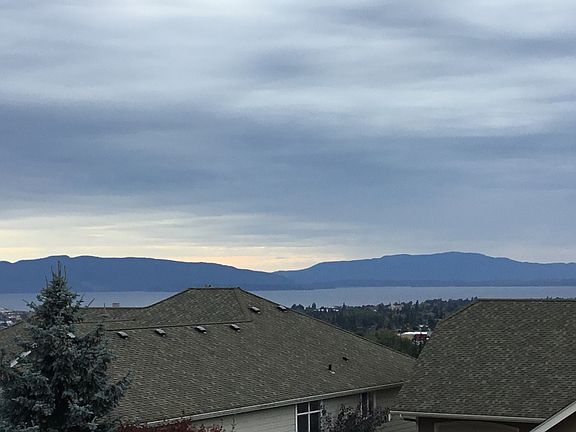 2nd image of 3223 Spyglass Dr