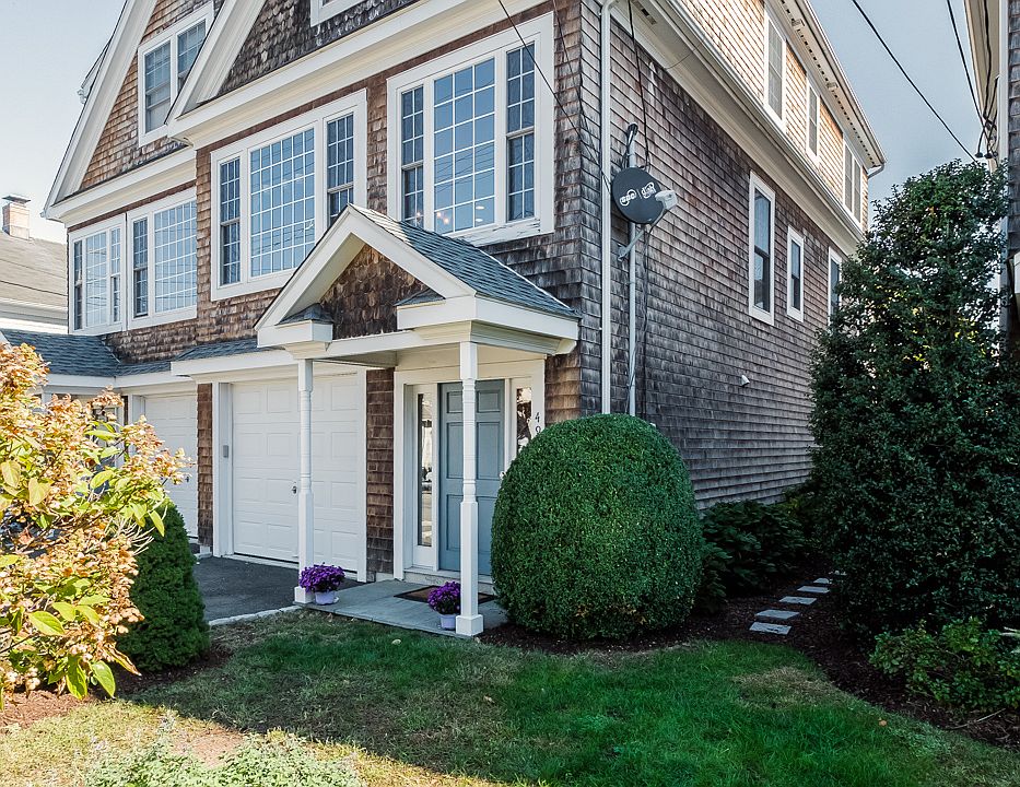 49 Thorpe St 49, Fairfield, CT 06824 Zillow