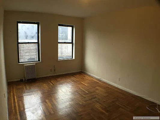 Rented by Sovereign Associates | media 11