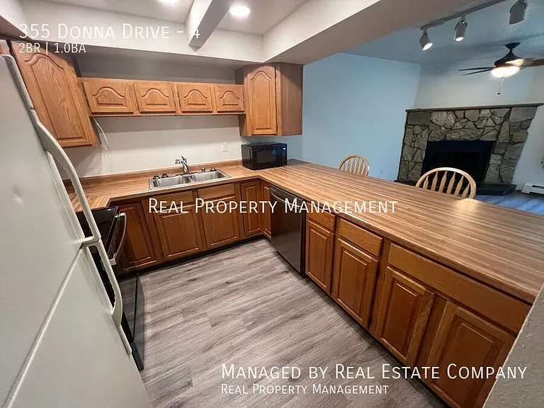 355 Donna Dr #4 — Photo 5