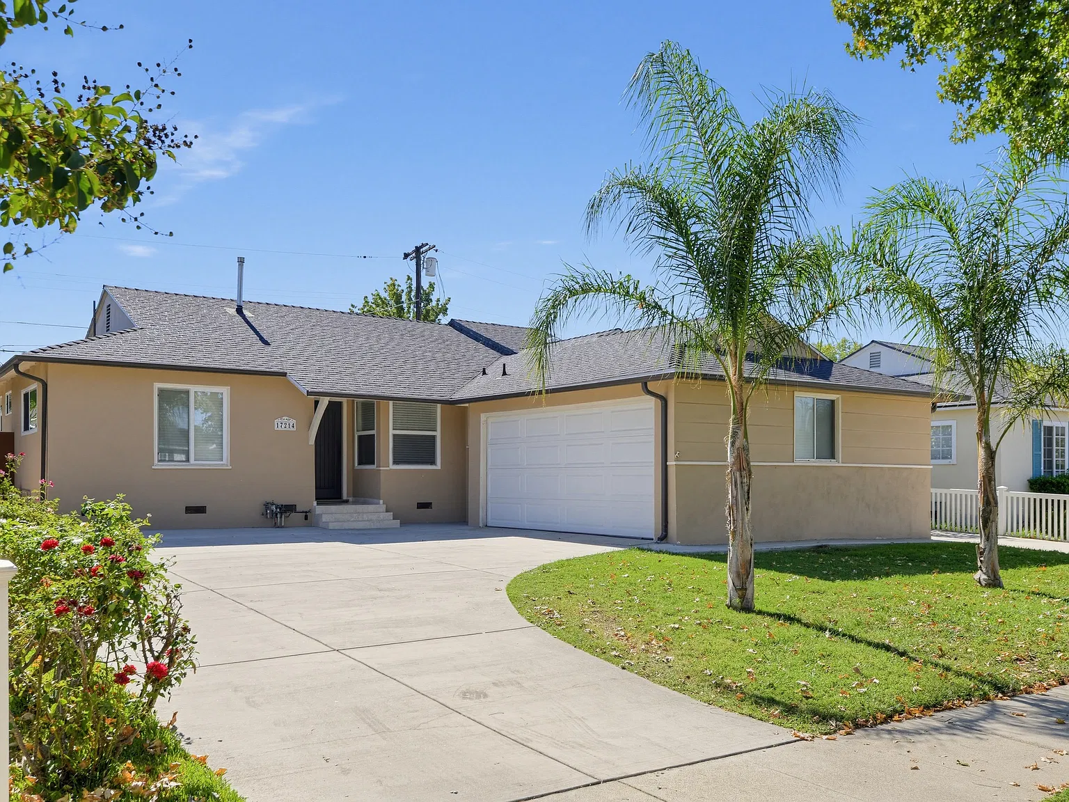 3 bed, 1590 sqft, $4,490 — Photo 2
