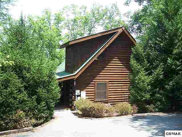 1st image of 2924 Santella Way