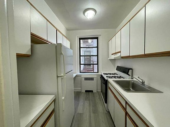 4th image of 83-14 Lefferts Blvd #33H
