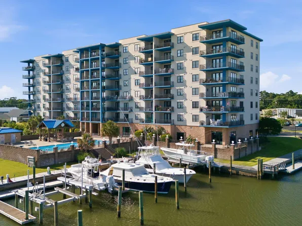 4425 Arendell Street 304 & Bs #16, Morehead City, NC 28557