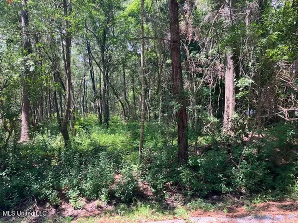 No Goff St Lot 26, Biloxi, MS 39532