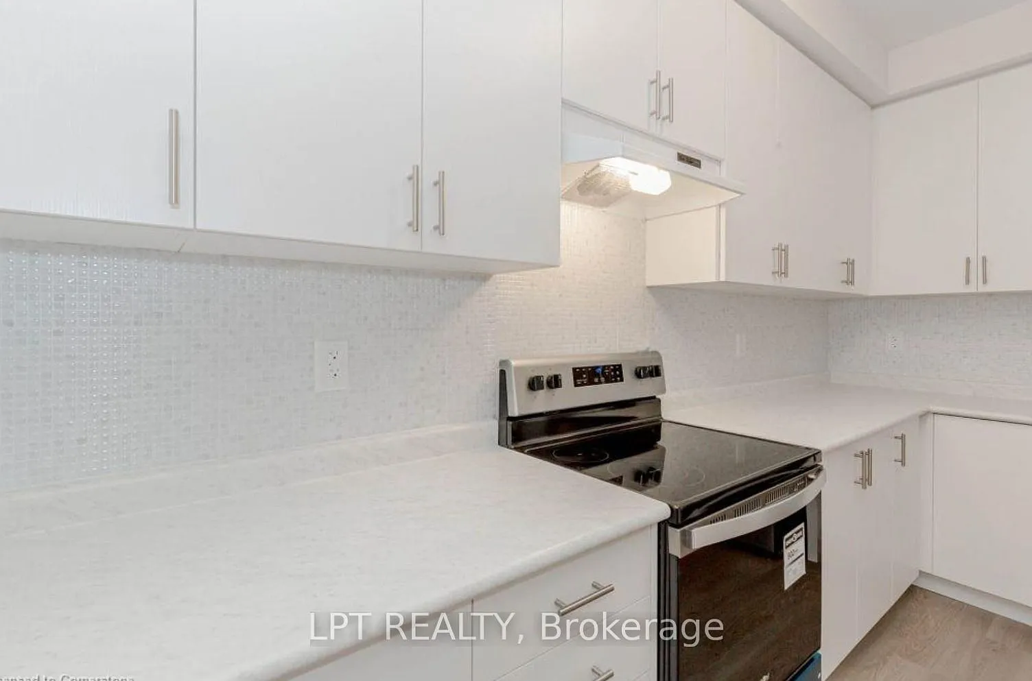 3 bed, $2,900 — Photo 4
