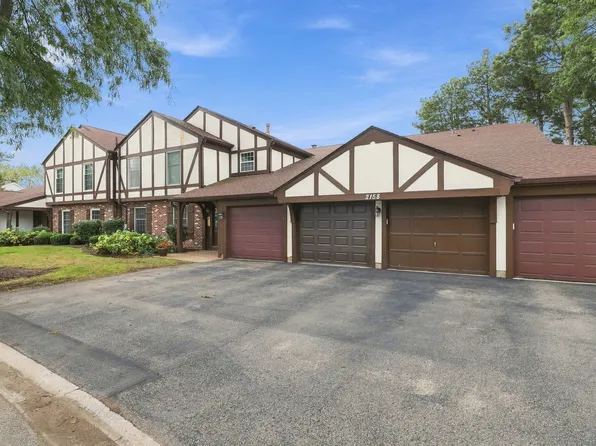2158 Lancaster Cir APT 101-C, Naperville, IL 60565