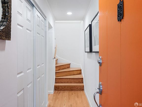 5th image of 579 Monterey Blvd