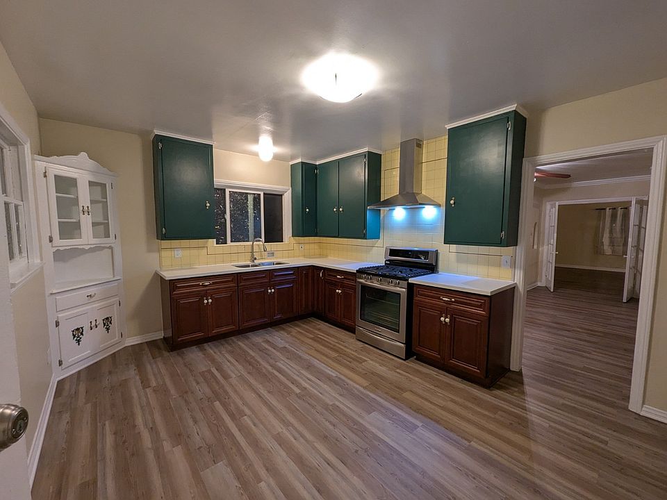 1st image of 1011 W 65th St #1011