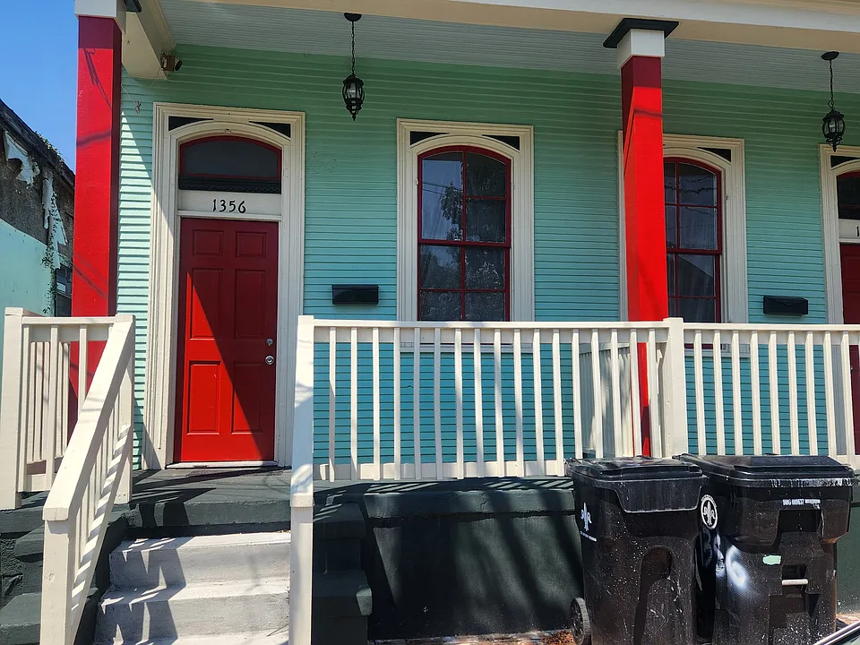 1356 Saint Anthony St #1358