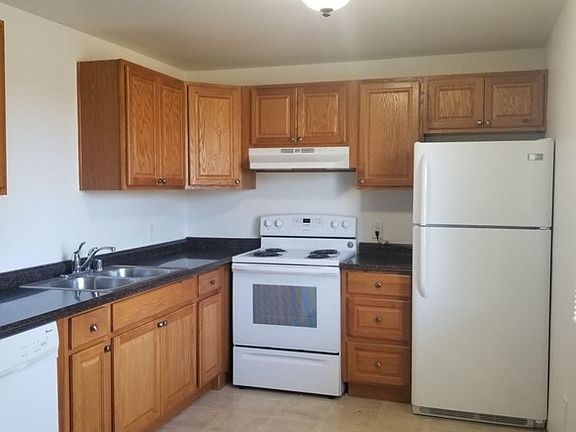 4th image of 690 NW Atalanta Way APT D201