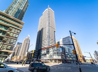 4065 Confederation Pkwy #4310, Mississauga, ON L5B 0L4