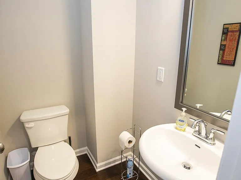 2166 Lefferts Pl — Photo 6