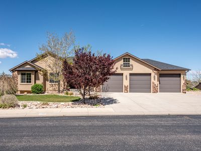 2085 N Ashdown Forest Rd, Cedar City, UT, 84721