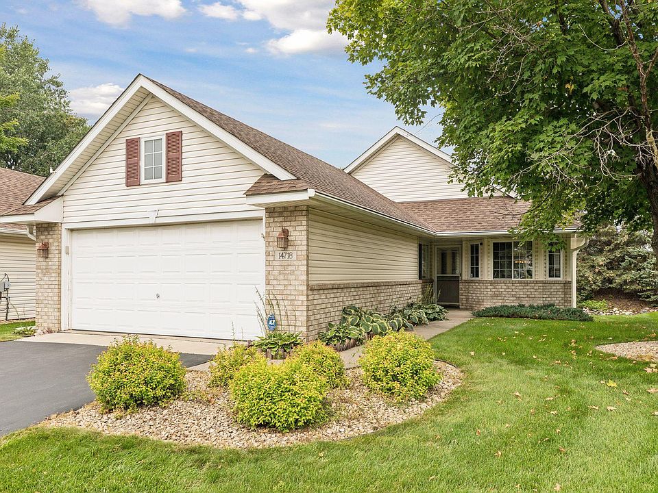 1st image of 14718 Courtyard Cir