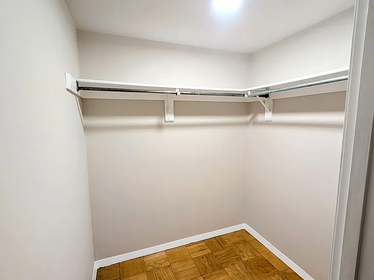 11309 Commonwealth Dr #T2 — Photo 15