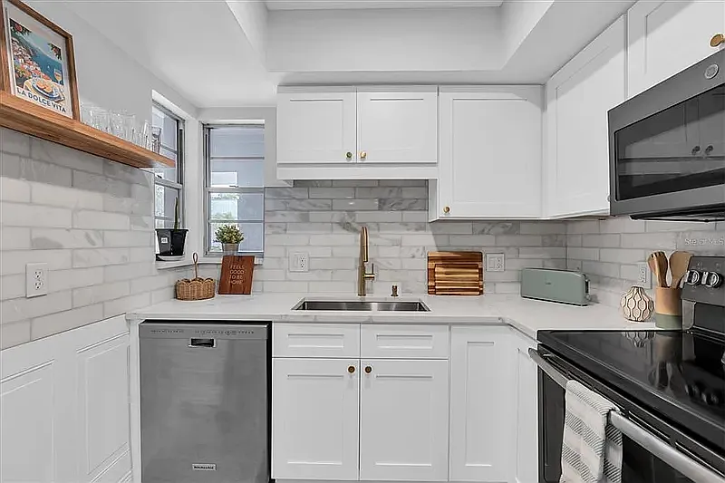 3 bed, 1550 sqft, $2,750 — Photo 4