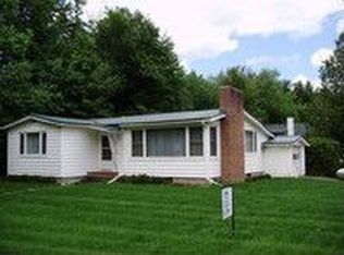 43 Petrova Ave, Saranac Lake, NY 12983