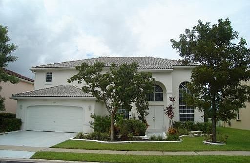 1st image of 530 SW 198th Ter