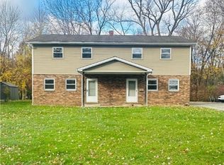 5360-5362 Jeanne Lynn Ave, Youngstown, OH 44514
