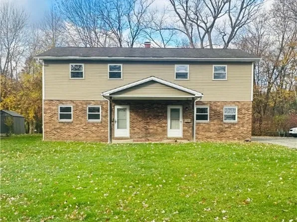 5360-5362 Jeanne Lynn Ave, Youngstown, OH 44514