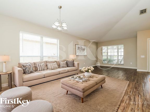 3rd image of 10214 Hunters Haven Blvd
