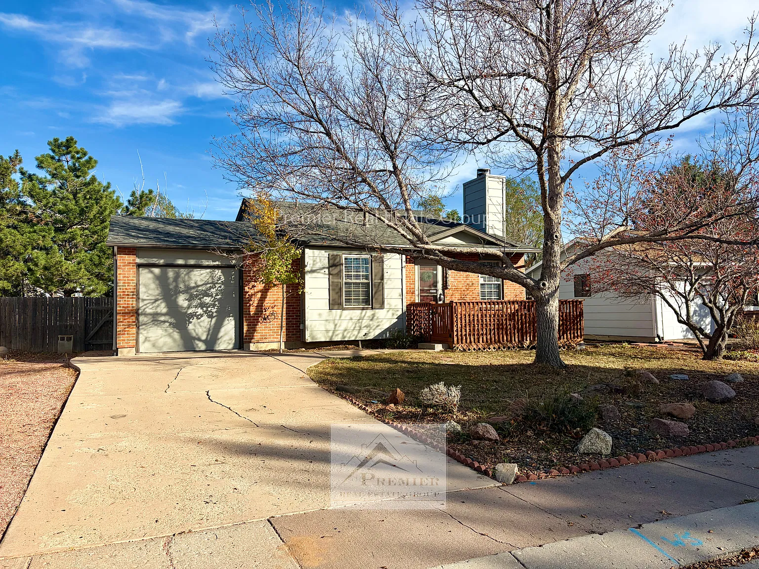 3 bed, 1198 sqft, $1,795 — Photo 3