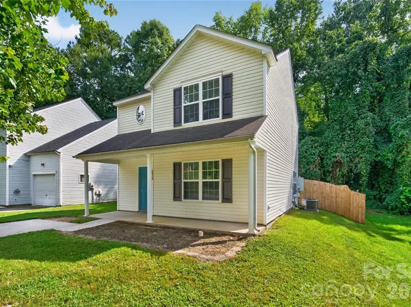 1428 Griers Grove Rd, Charlotte, NC 28216