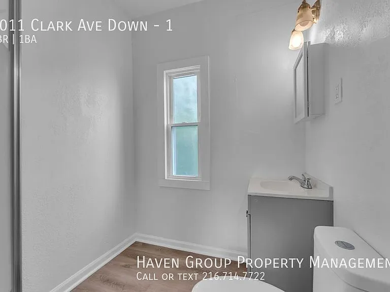 5011 Clark Ave #1 — Photo 12