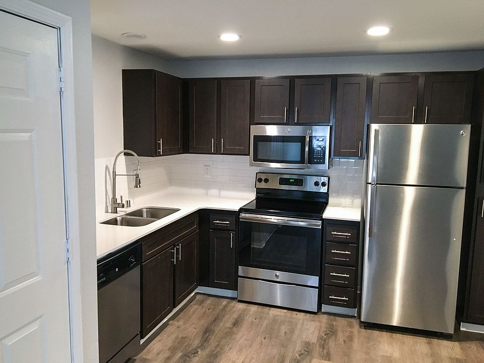 1st image of 1024 Central Ave N APT L16