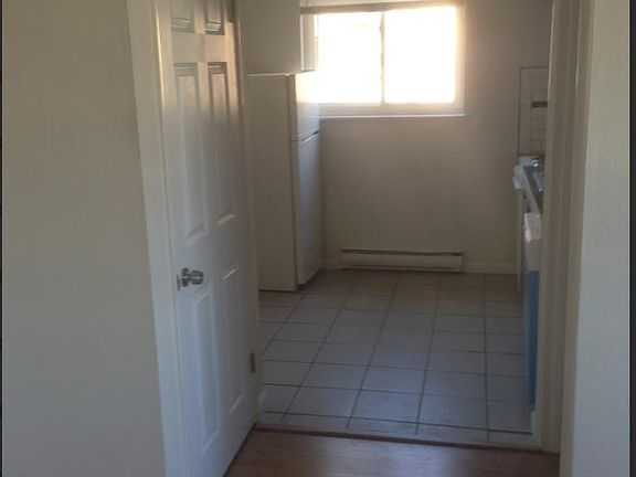 3rd image of 4049 W Pine Blvd APT 209